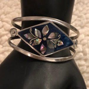 Vacation Bracelet from Mexico Flower Abalone Inlay Design on Open Cut Bracelet